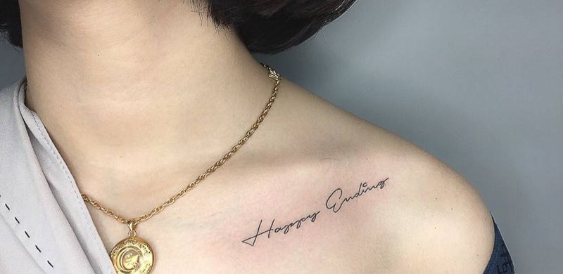 清新锁骨文字纹身图片_成品胸部肩部清新字符纹身图案