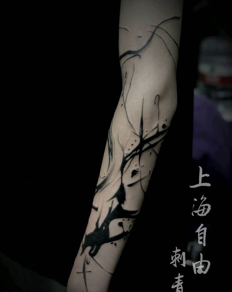 墨纹身图片_手臂水墨水墨烟雾烟纹身图案