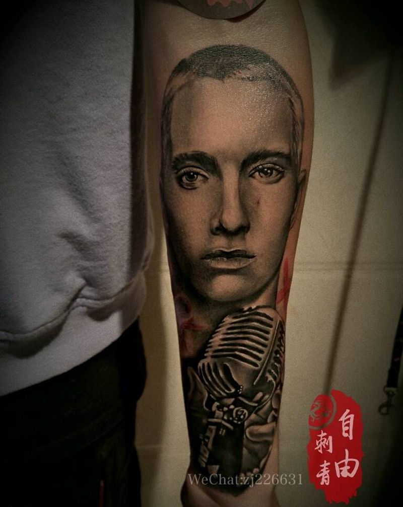 埃米纳姆纹身图片