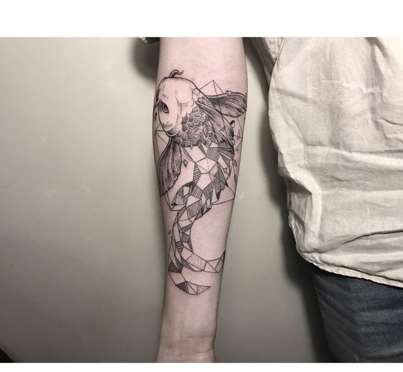 鱼纹身图片_成品手臂清新欧美几何动物纹身图案
