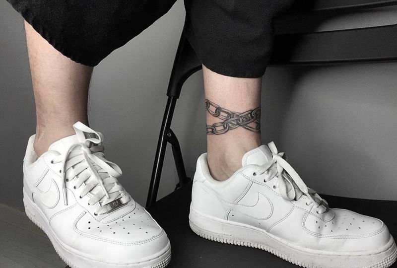 酷炫男士脚链纹身图片_成品脚部腿部清新几何纹身图案