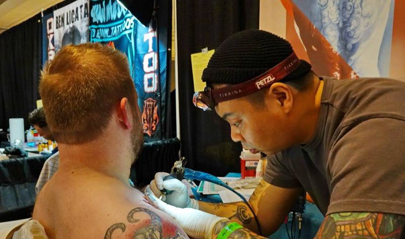 针藏刺青邵钢参加2019国际纹身艺术节纹身图片_针藏刺青邵钢纹身图案