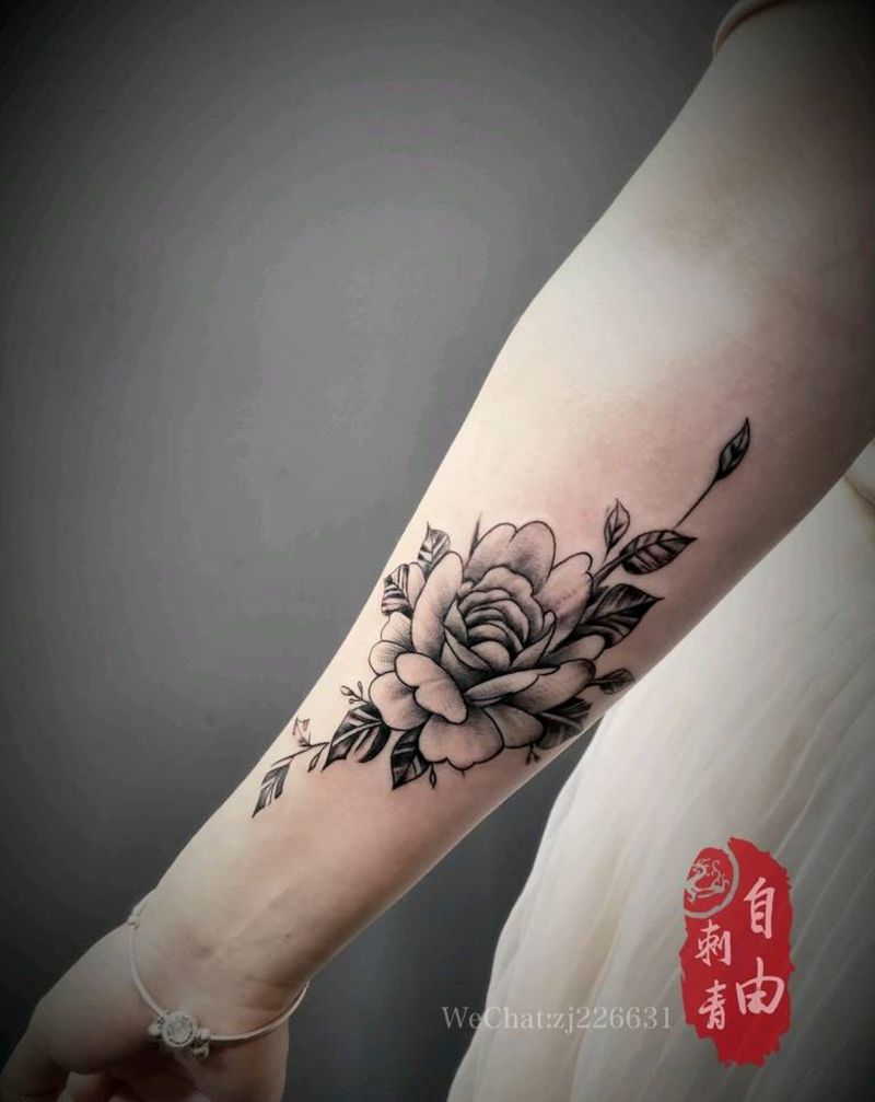 素花纹身图片_手臂几何素花纹身图案