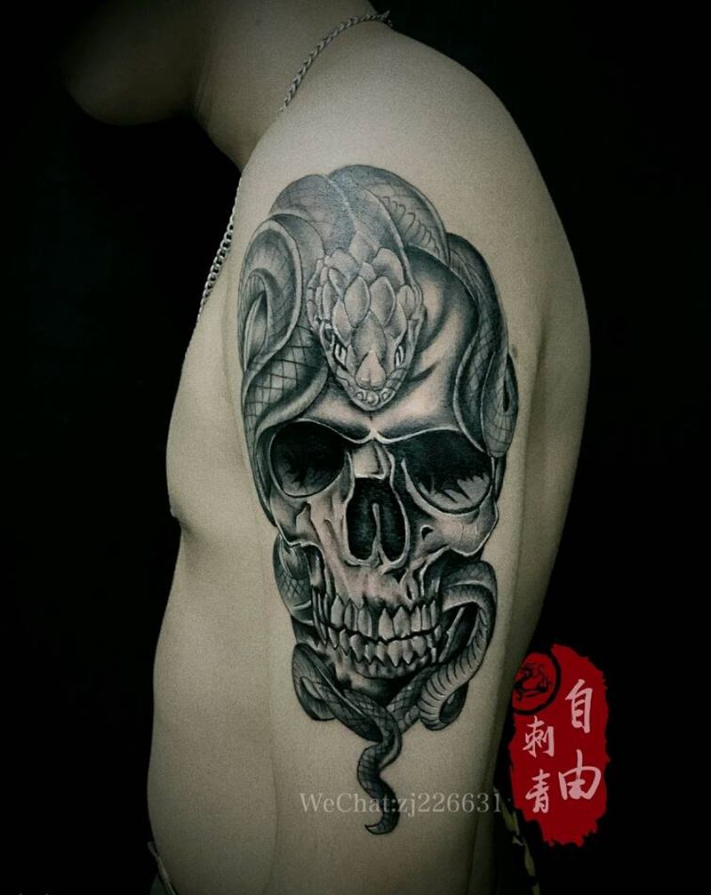 骷髅蛇纹身图片