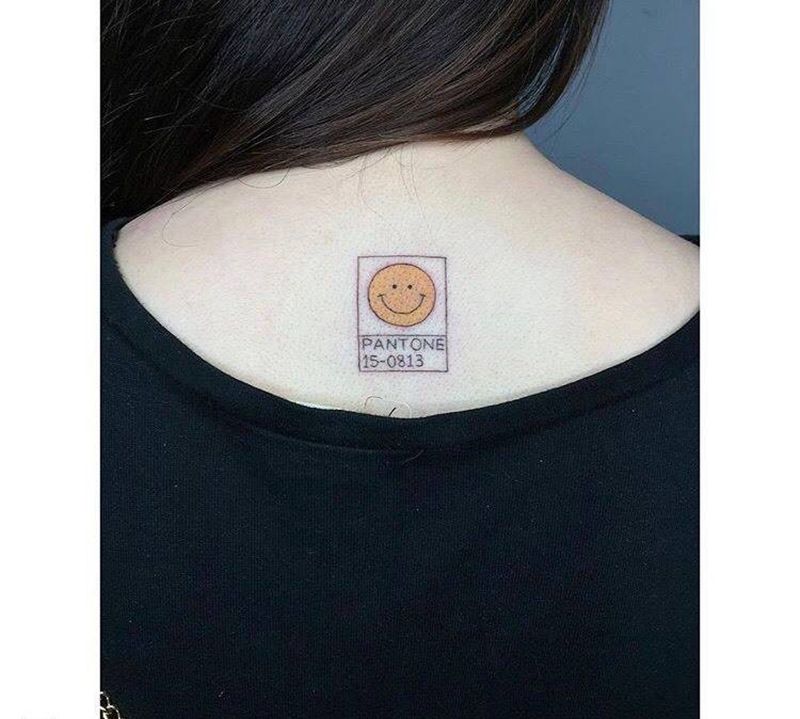 创意小纹身纹身图片_成品手臂腿部背部清新几何原创字符贴纸纹身图案