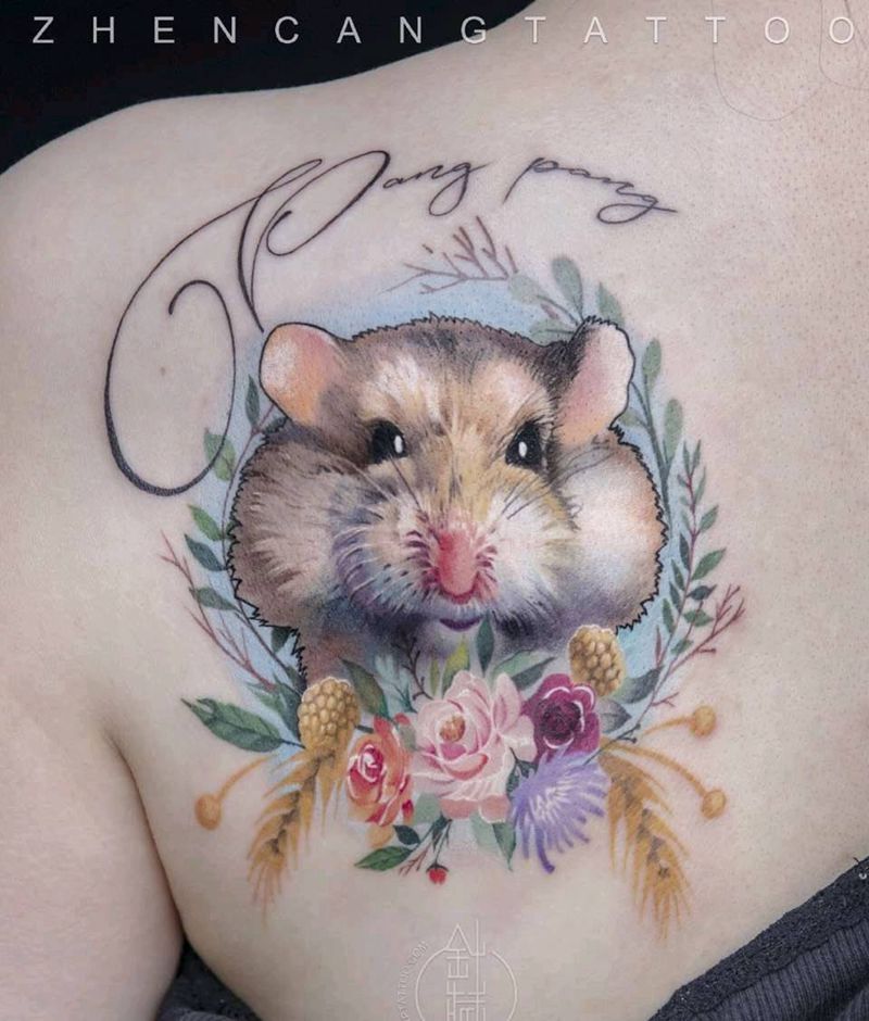可爱仓鼠 针藏刺青 邵钢纹身图片_背部欧美写实邵钢针藏刺青纹身图案