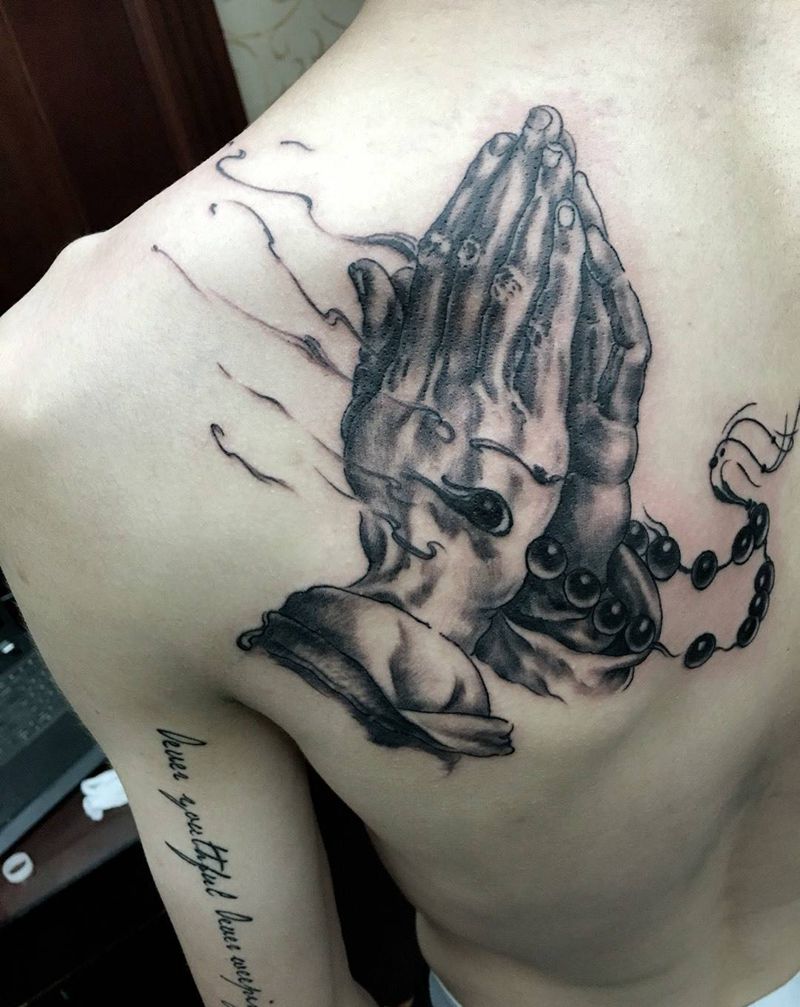 祈祷[微笑]纹身图片