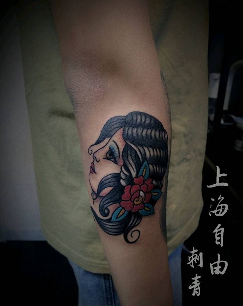 女纹身图片_手臂Old School花臂纹身图案