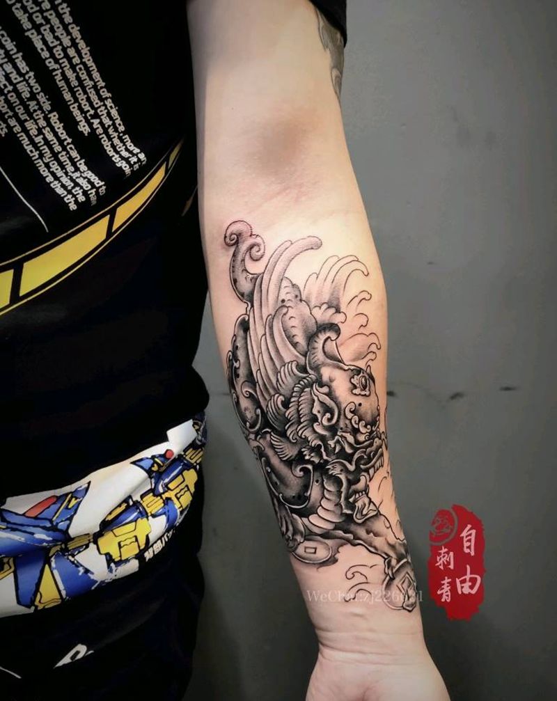 麒麟纹身图片_手臂新传统麒麟纹身图案