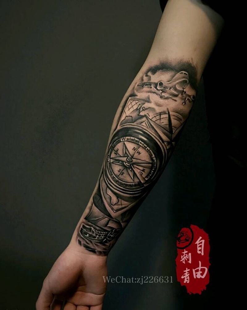 指南针纹身图片