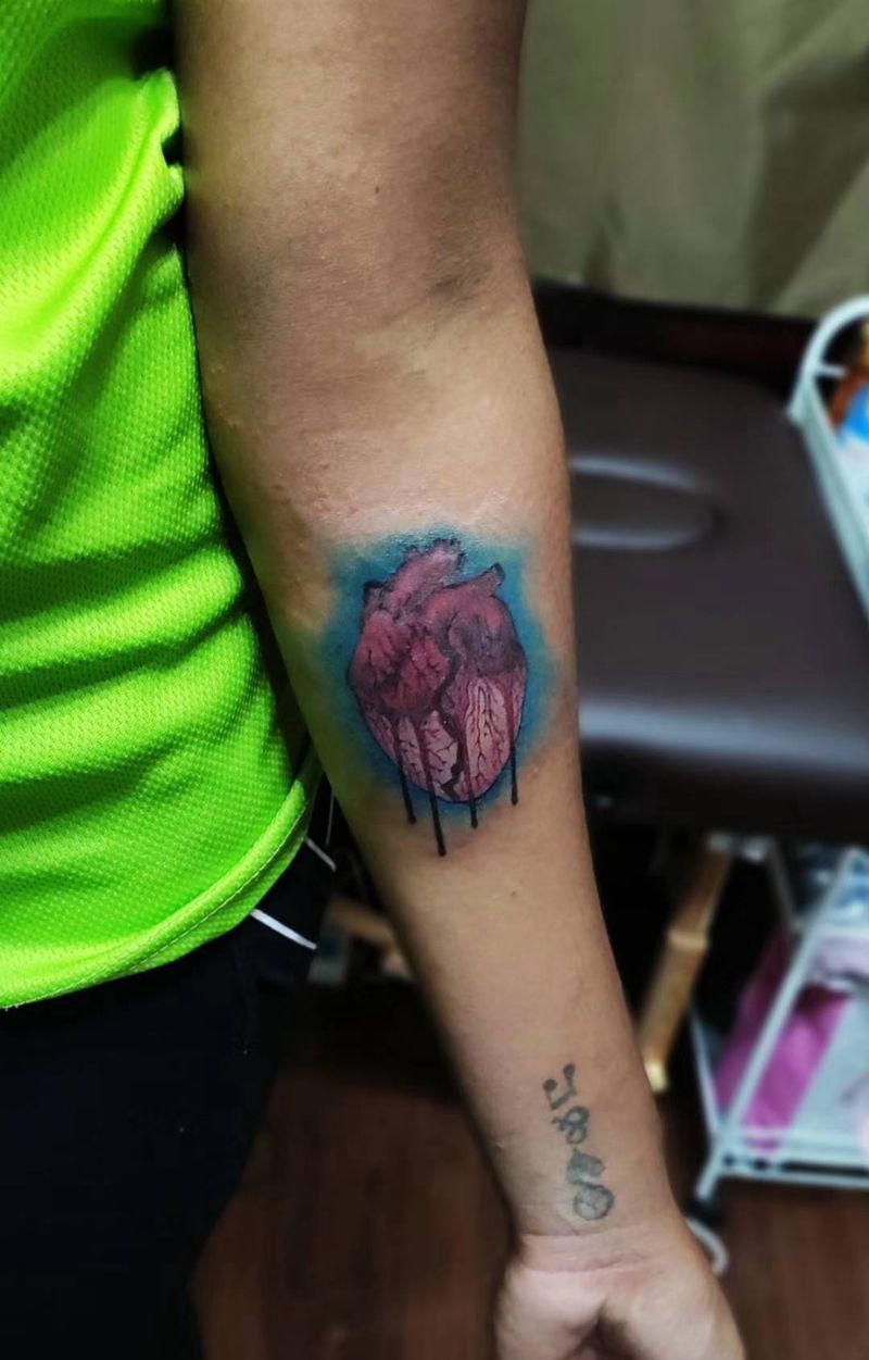 心纹身图片_New School纹身图案