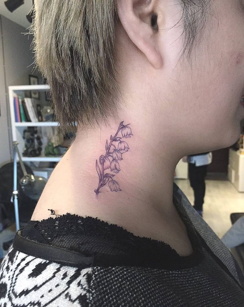 小清新紫色系tattoo纹身图片_成品手部颈部清新植物字符原创纹身图案