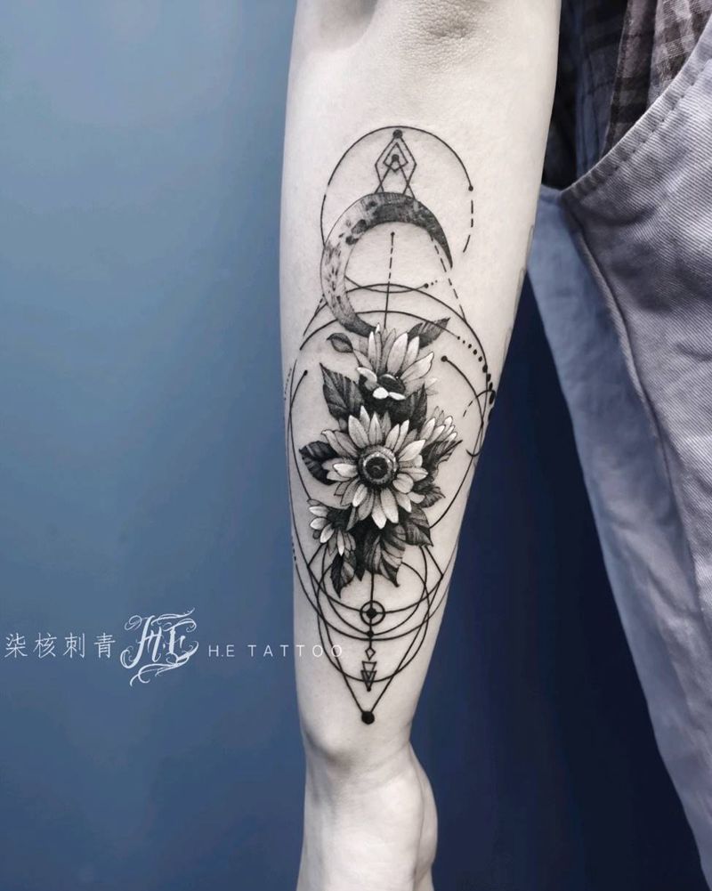 向日葵纹身图片_手臂手部几何欧美写实向日葵纹身图案