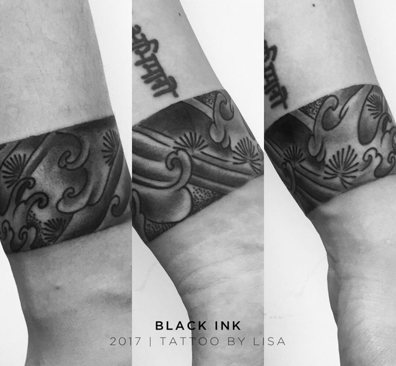 手腕臂環纹身图片_成品手臂传统植物图腾原创纹身图案