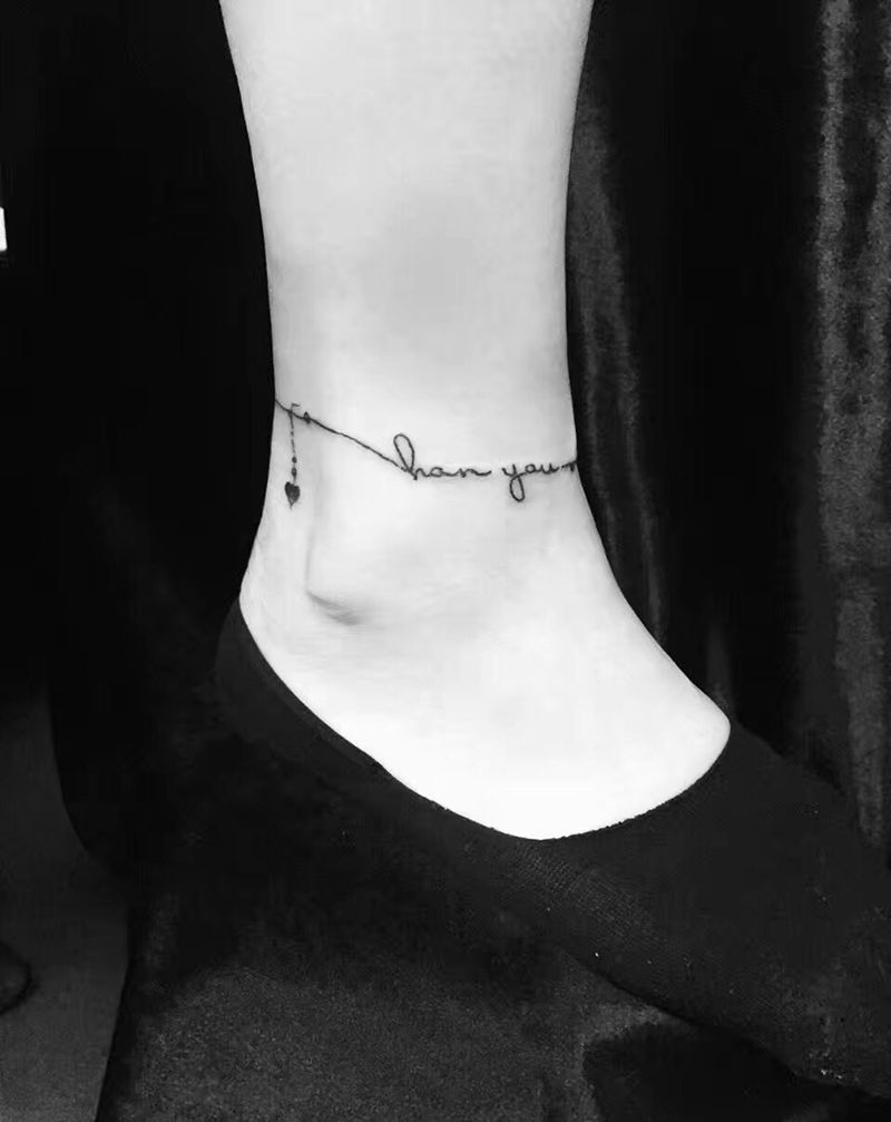 精致脚链纹身图片_成品脚部清新原创纹身图案