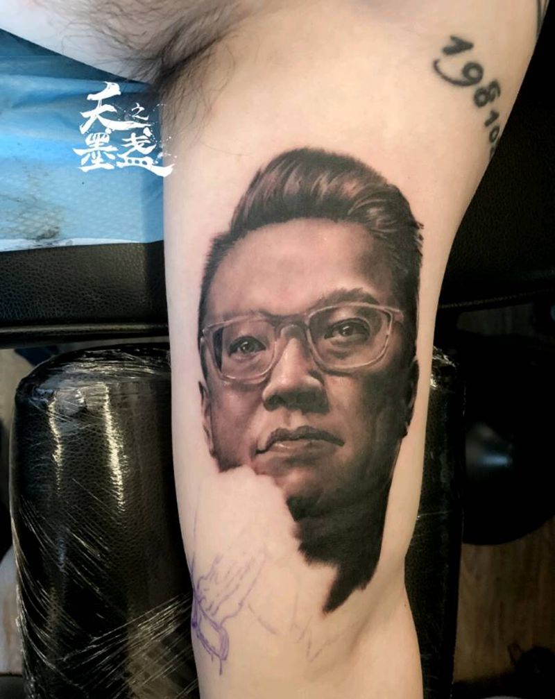 客人肖像纹身图片_手臂欧美写实人物肖像纹身图案