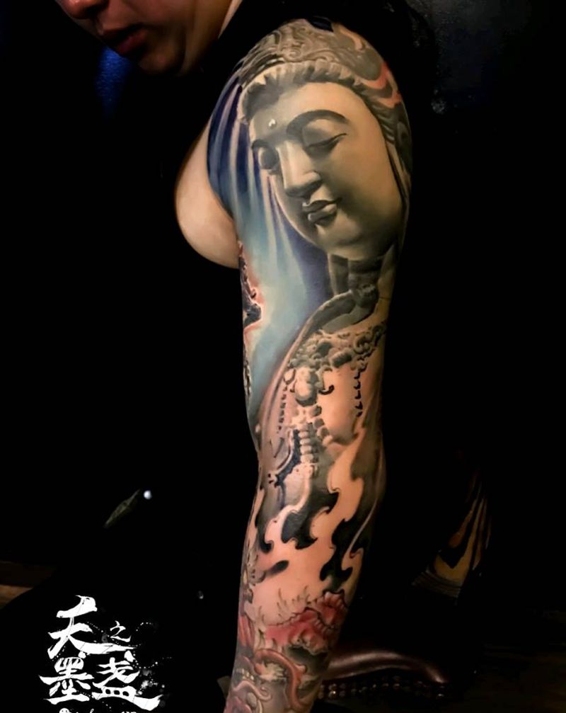 花臂完工纹身图片_手臂新传统佛教纹身图案