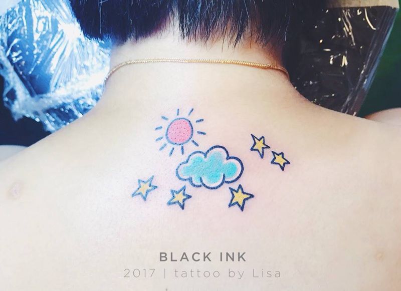 太阳纹身图片_成品颈部欧美清新原创纹身图案