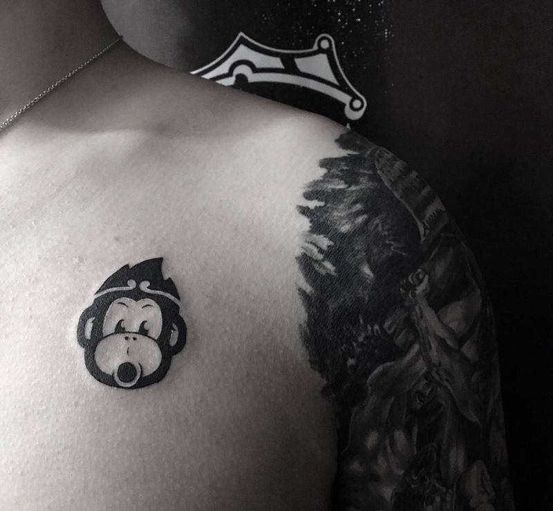 悟空纹身图片_成品胸部写实动物原创纹身图案