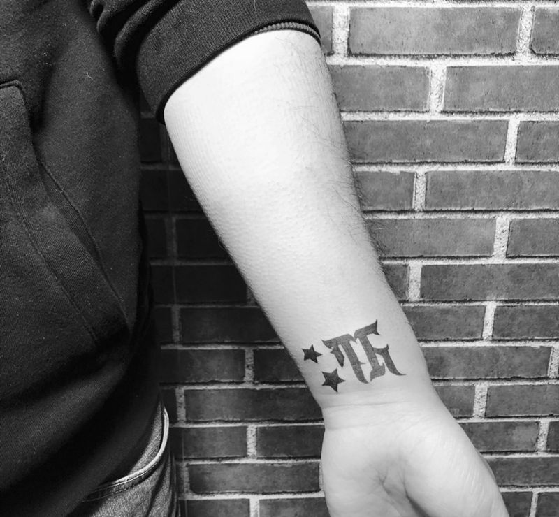 YL纹身图片_成品手臂欧美清新字符几何图腾纹身图案