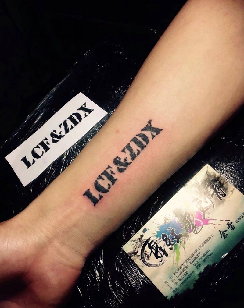 英文纹身图片_成品手臂清新字符纹身图案