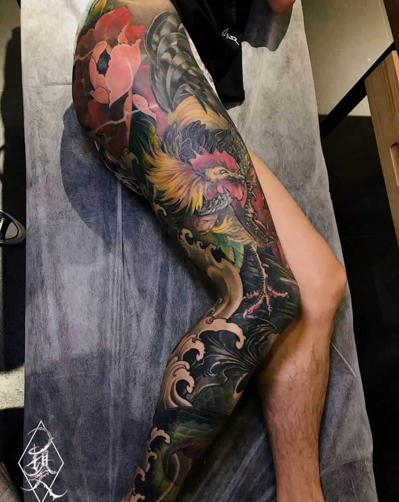 传统整腿纹身图片_腿部新传统蛇鸡纹身图案