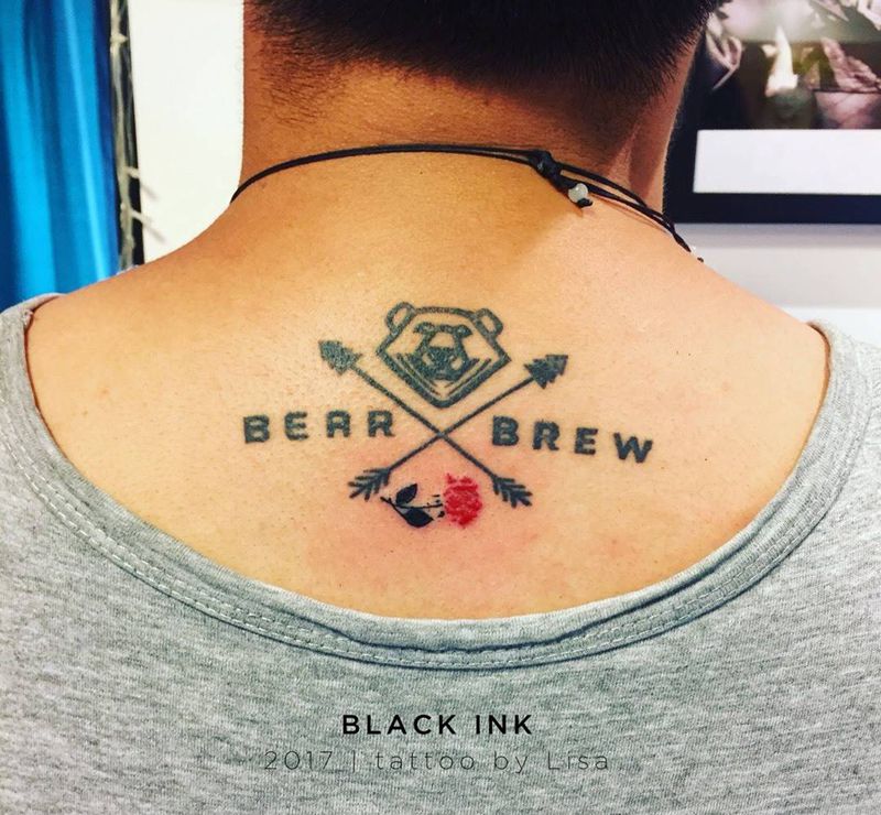 lover纹身图片_成品颈部清新植物原创纹身图案