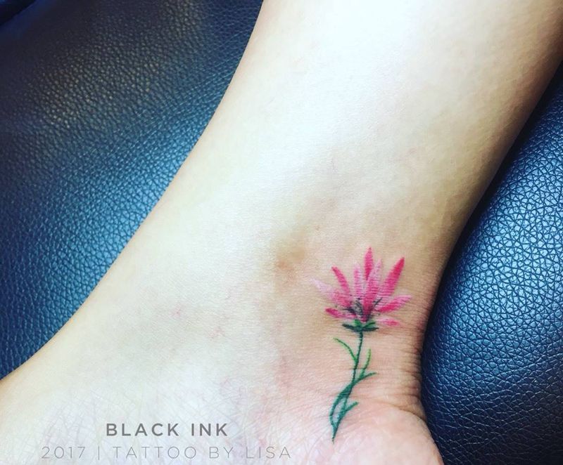 腳踝清新花纹身图片_成品脚部欧美清新植物原创纹身图案