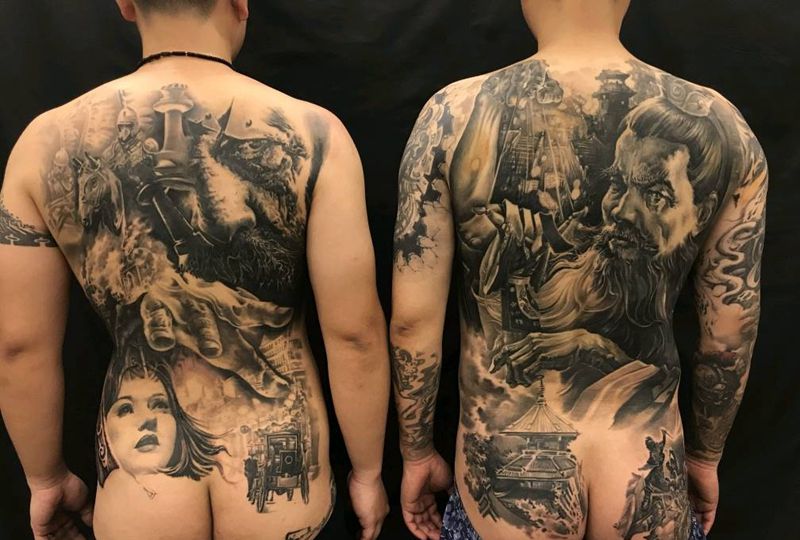 两个满背纹身图片