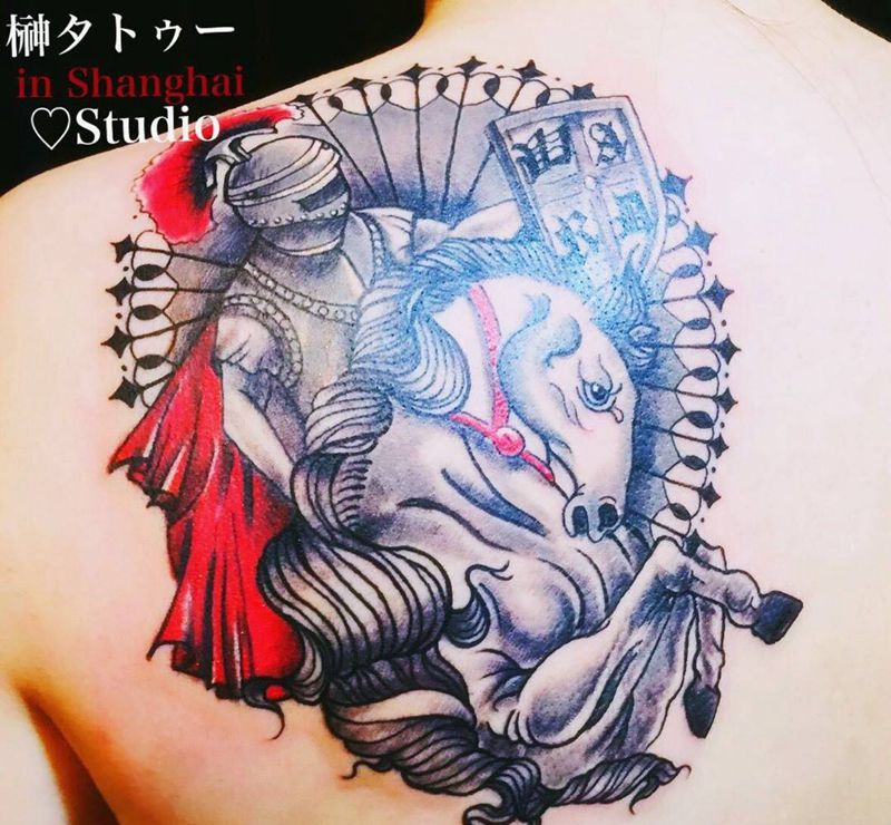 罗马骑士纹身图片_成品背部欧美原创纹身图案