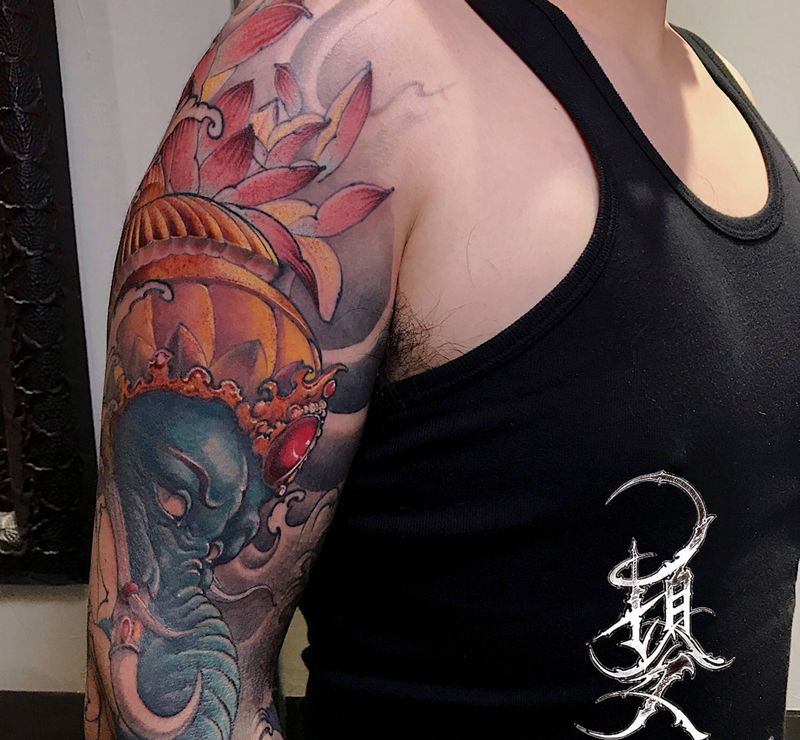 象神莲花纹身图片_手部手臂新传统纹身图案