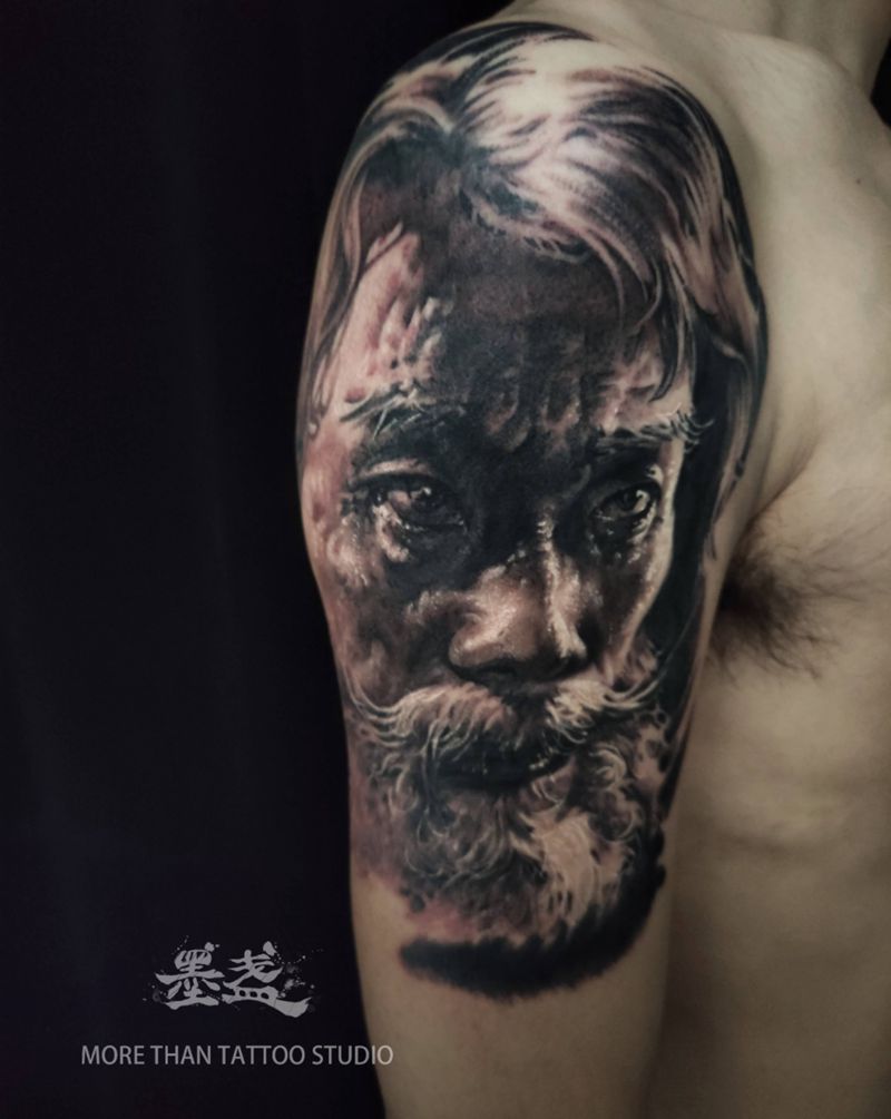 胡须纹身图片_手臂欧美写实肖像黑灰纹身图案