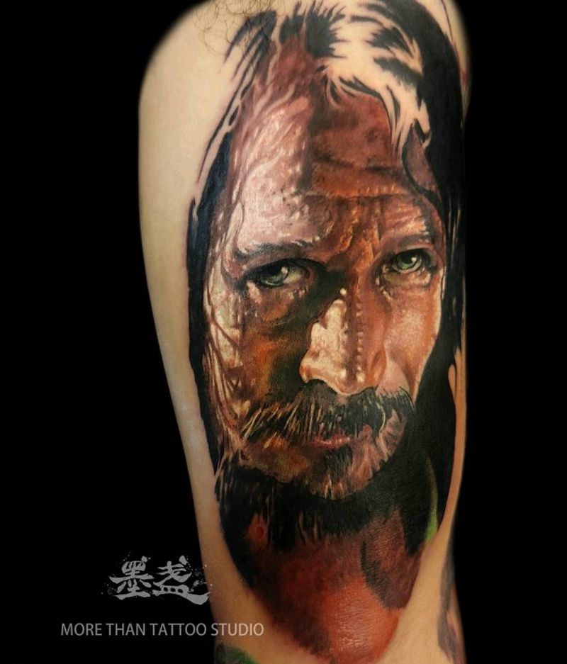 花臂遮盖纹身图片_手臂欧美写实彩色肖像人物纹身图案