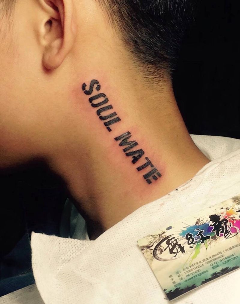 英文纹身图片_成品颈部清新字符纹身图案