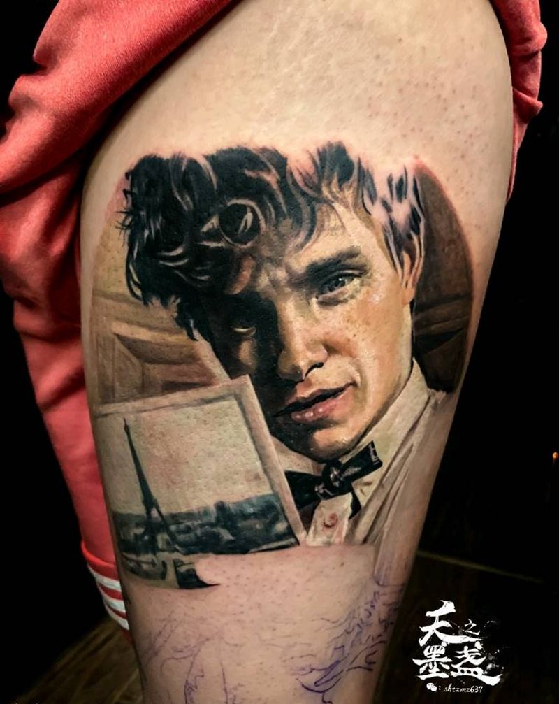 埃迪·雷德梅恩纹身图片_腿部欧美写实人物肖像纹身图案