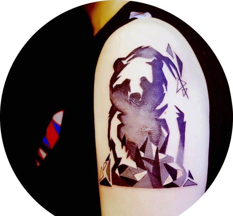 熊纹身图片_成品手臂欧美清新原创动物纹身图案