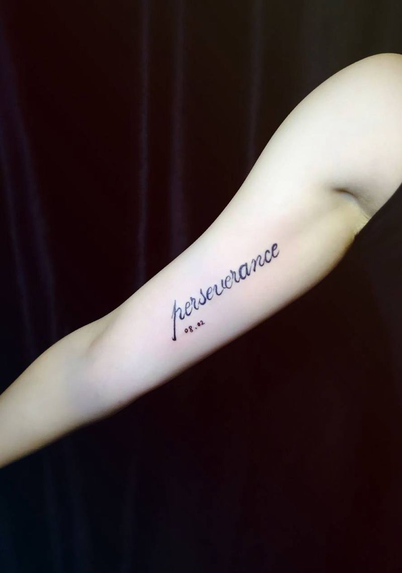 即兴刺青纹身图片_成品手臂欧美原创字符纹身图案