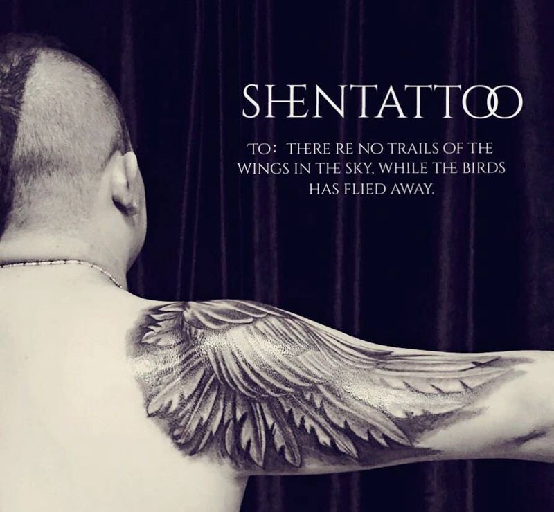 翅膀纹身图片_成品手臂欧美写实原创纹身图案