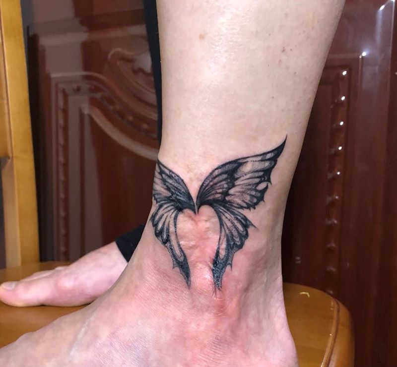 蝴蝶遮盖纹身图片_成品腿部欧美清新几何动物纹身图案