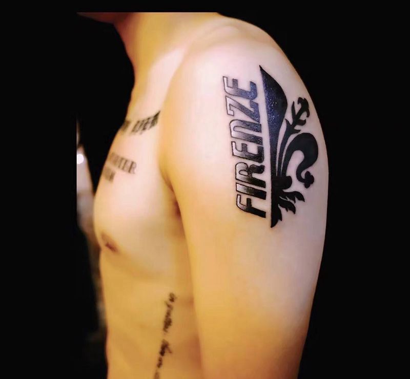 弗洛伦萨纹身图片_成品手臂欧美字符原创纹身图案