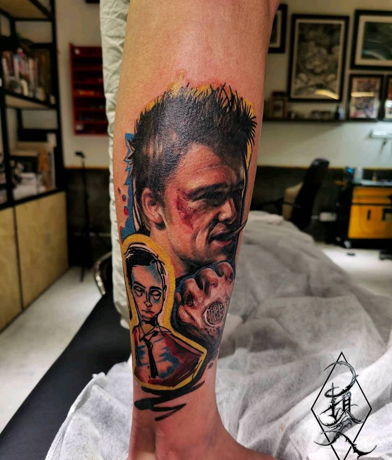 搏击俱乐部纹身图片_腿部手部欧美写实肖像纹身图案