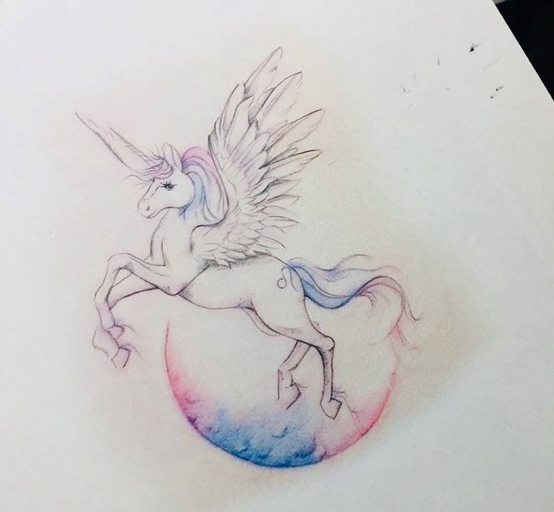 飞马纹身图片_手稿背部欧美清新纹身图案