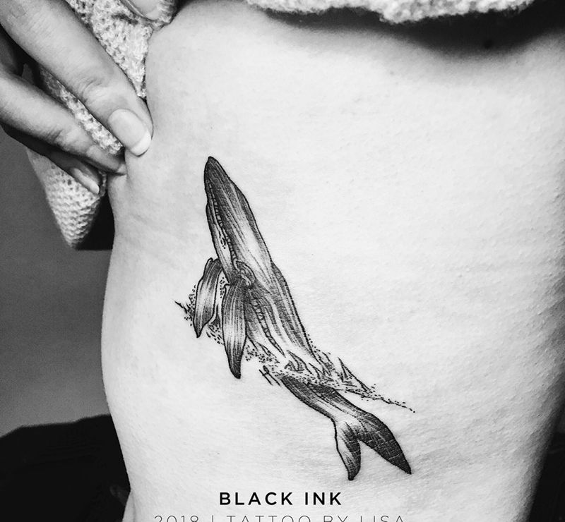 鲸鱼纹身图片_成品腰部欧美清新动物原创纹身图案