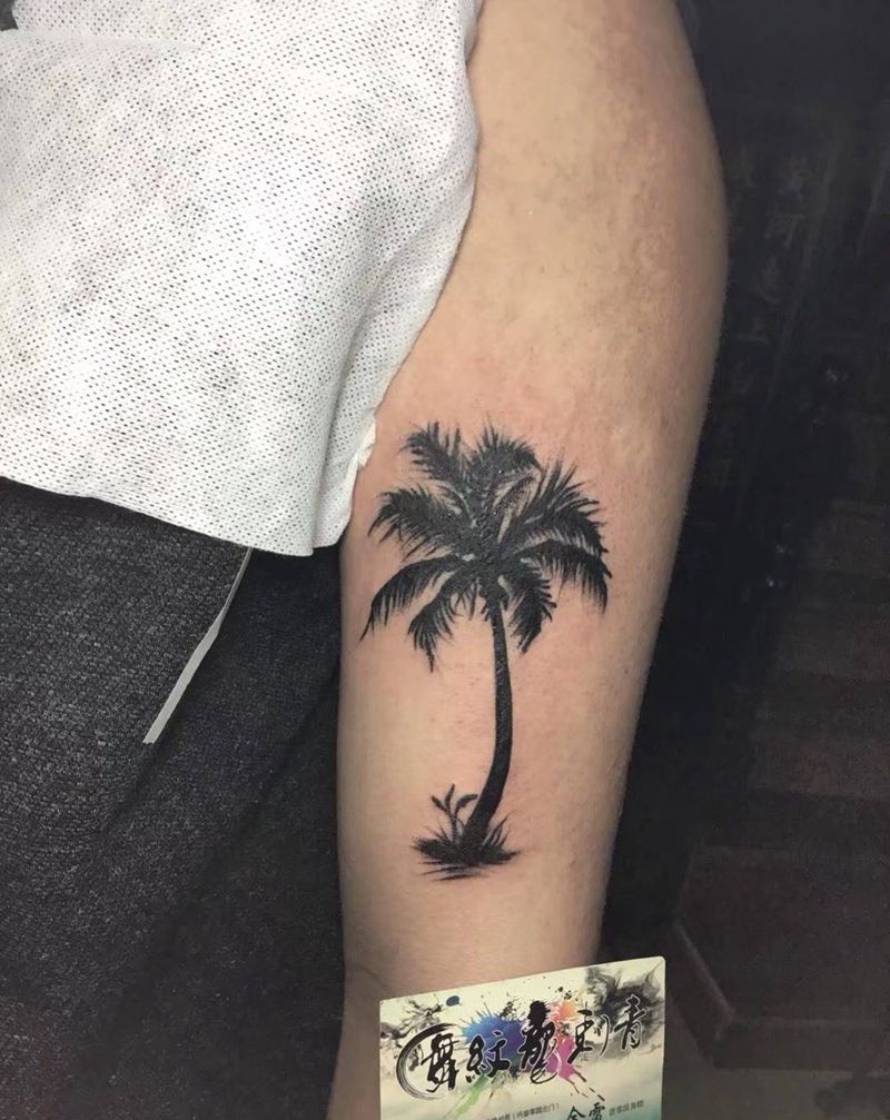 椰树纹身图片