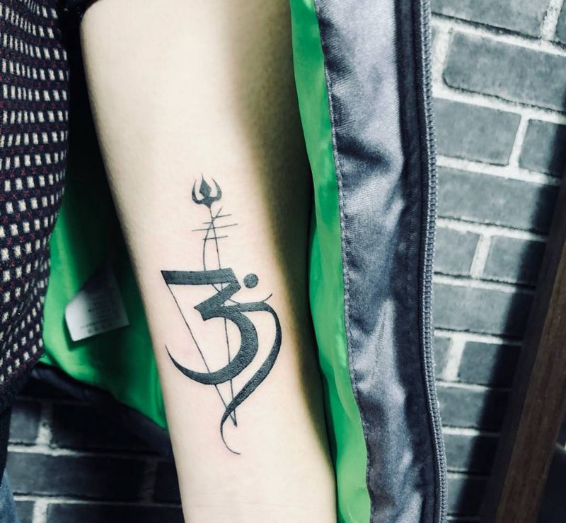 37纹身图片_成品手臂清新欧美字符几何纹身图案