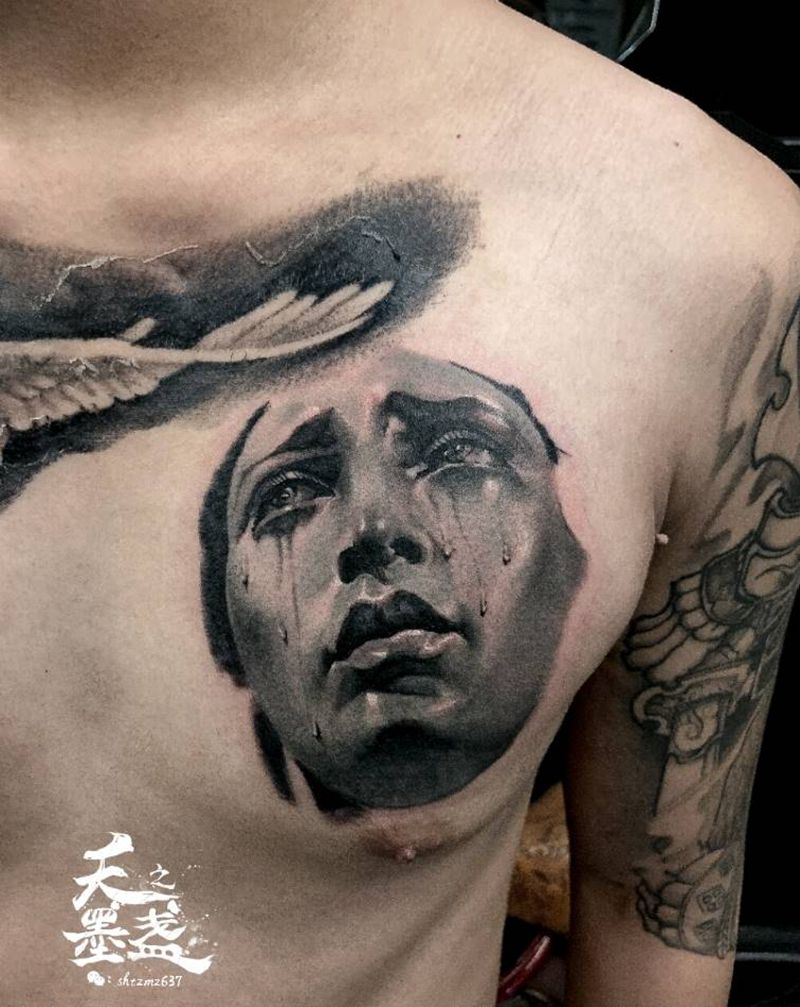 圣母像纹身图片_胸部欧美写实圣母纹身图案