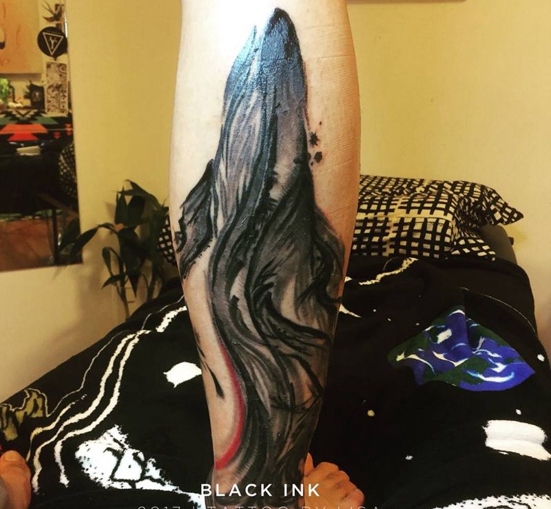 小腿遮盖鲸鱼纹身图片_成品腿部国画动物原创图腾纹身图案