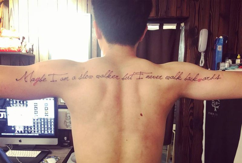 电影台词纹身图片_成品肩部清新字符纹身图案