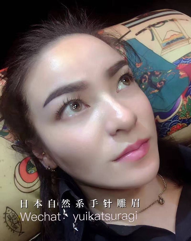 日本手针雕眉纹身图片_成品人物日本雕眉纹身图案
