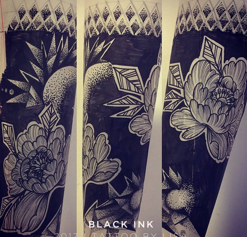 黑臂 手稿纹身图片_手稿手臂欧美图腾植物原创纹身图案